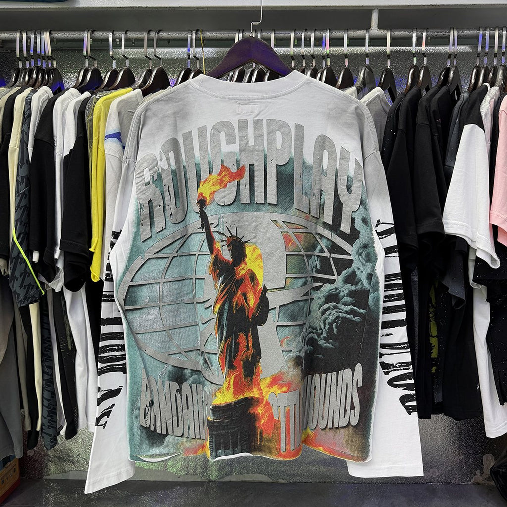 Rough Play Statue of Liberty Graphic Long-Sleeve T-Shirt